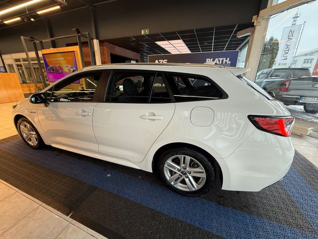 Toyota Corolla Touring Sports Hybrid Business Edition