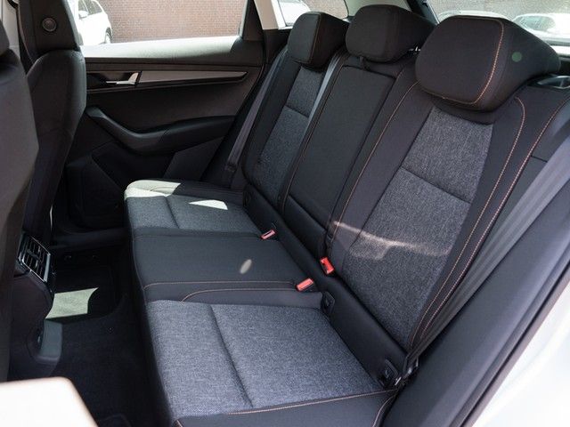 Karoq 1.5 TSI Clever DSG NAVI+RFK+WINTER
