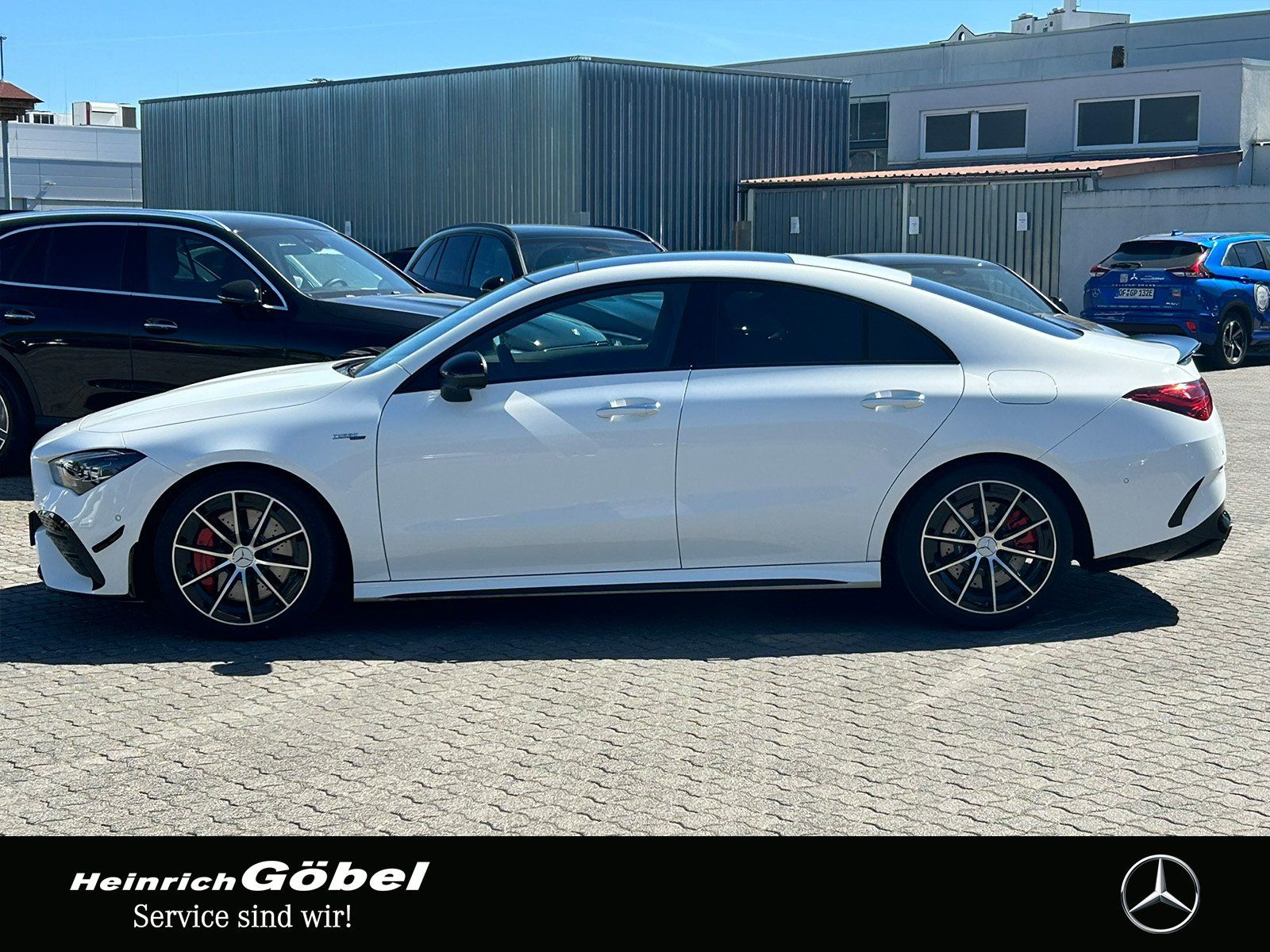 Fahrzeugabbildung Mercedes-Benz AMG CLA 35 4M AERODYNAMIK*STANDHEIZUNG*PANORAMA