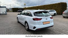 KIA Ceed/Sportswagon/Edition 7/Neuer_Tüv/Service
