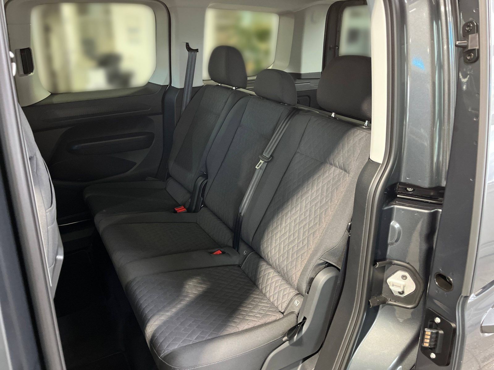 Volkswagen Caddy - Bild 8