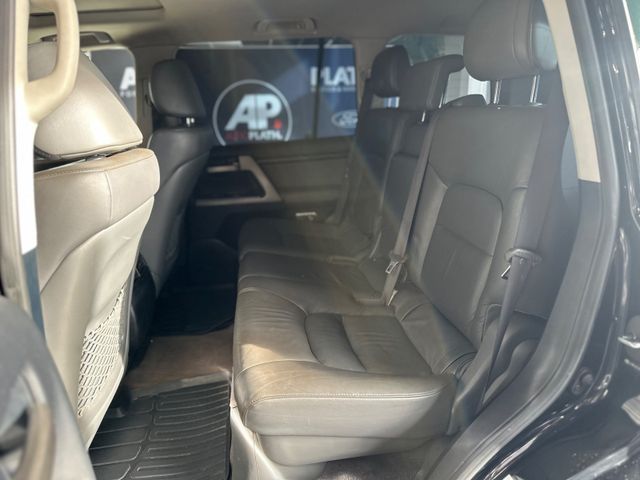 Toyota Land Cruiser 200 Executive