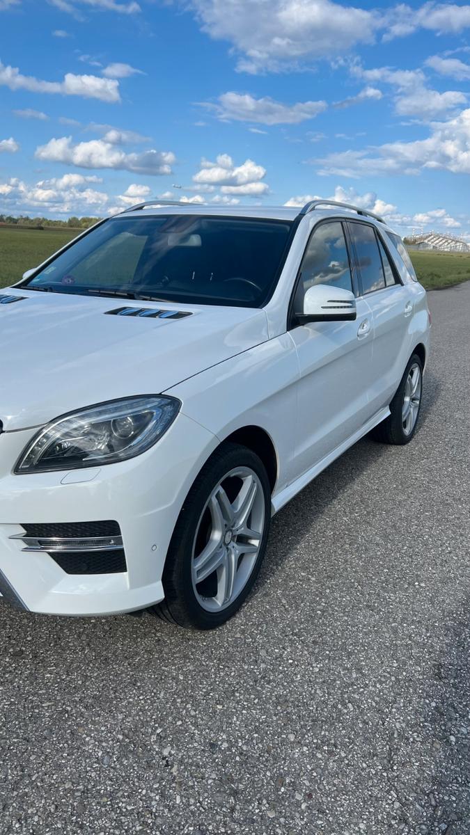 Mercedes-Benz ML 350 BlueTEC 4MATIC - AMG ASSISTENZ VOLL 8Reif