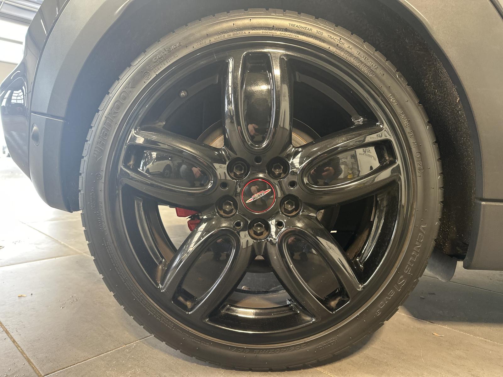 MINI John Cooper Works NAV+LED+SHZ+H&K+PANO+PDC+18Zo