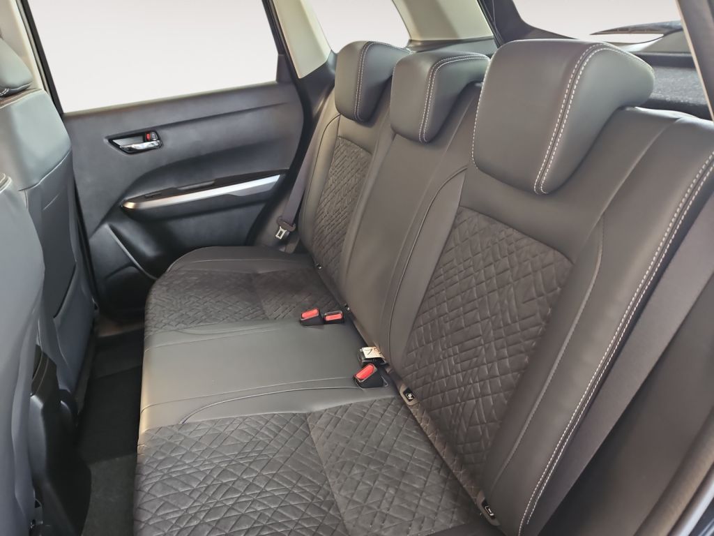 Fahrzeugabbildung Suzuki Vitara 1.4 Boosterjet Hybrid Allgrip Comfort+