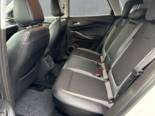 Grandland INNOVATION 1.2 Turbo INTELLILINK PDC V