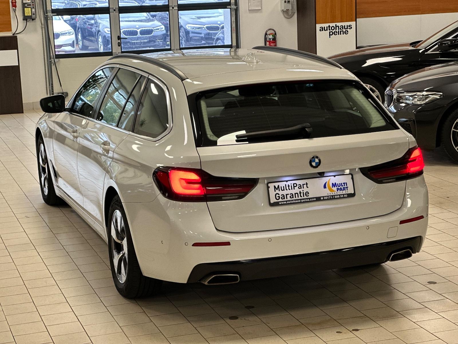 BMW 530d xDr. HUD/Park&DriveAss/SportLederSitz/KeyLe