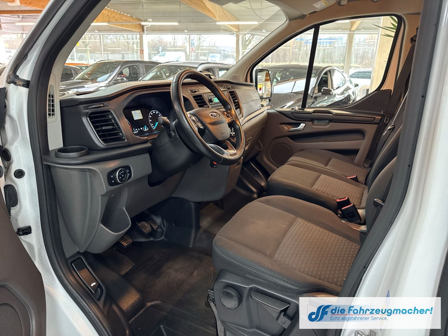 Fahrzeugabbildung Ford Transit Custom Kasten 280 L1 Trend WERKSTATT Tem