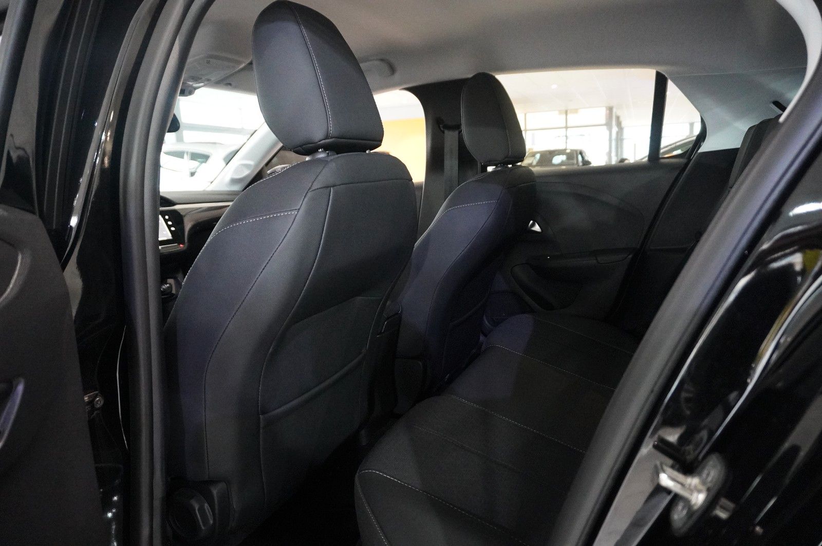 Fahrzeugabbildung Opel Corsa F 1.2 ELEGANCE NAVI/LED/SPORT/SH//VIRT/DAB