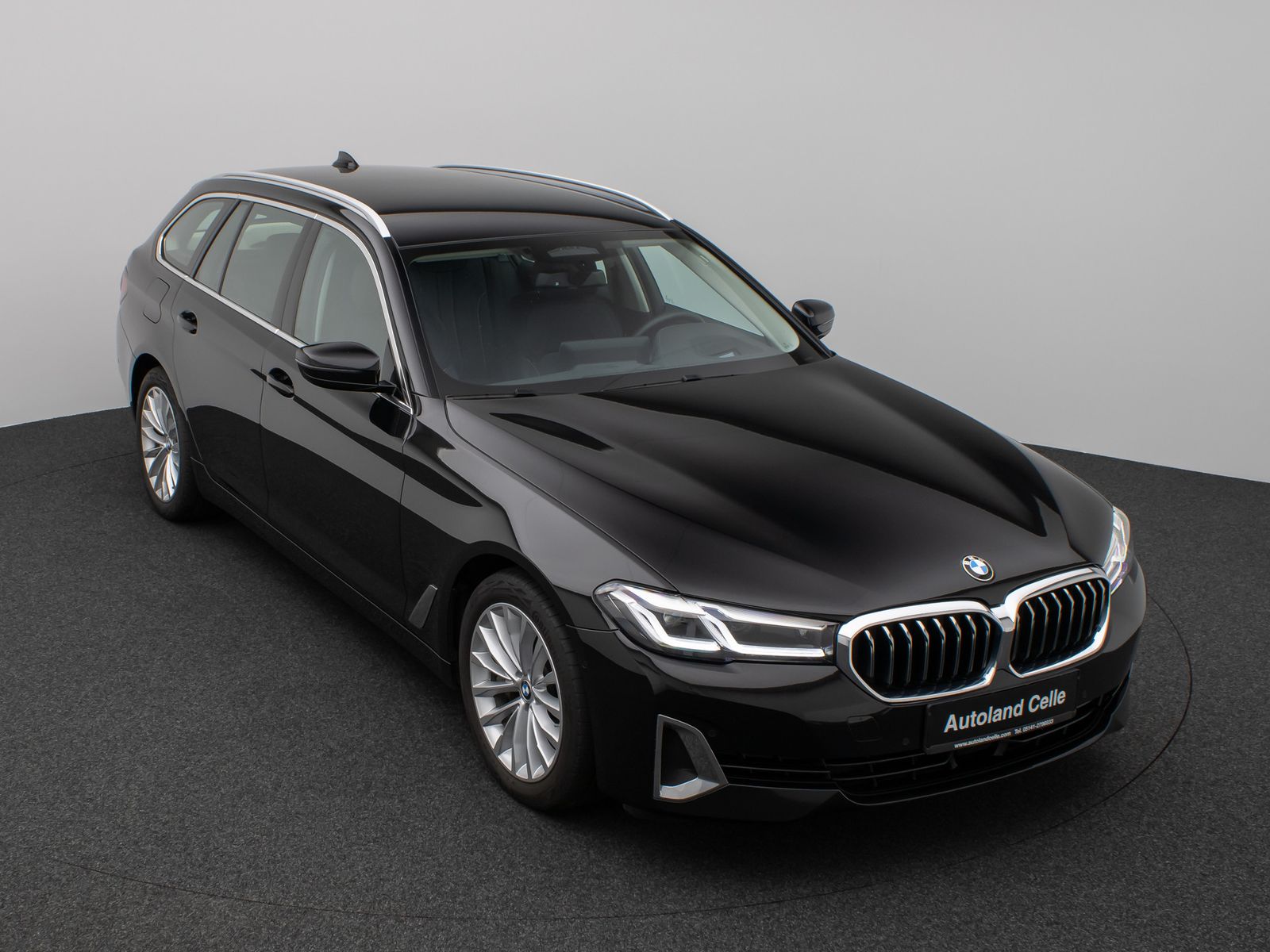 Fahrzeugabbildung BMW 540d xD Luxury Line Kamera HUD DAB ACC Alarm LED
