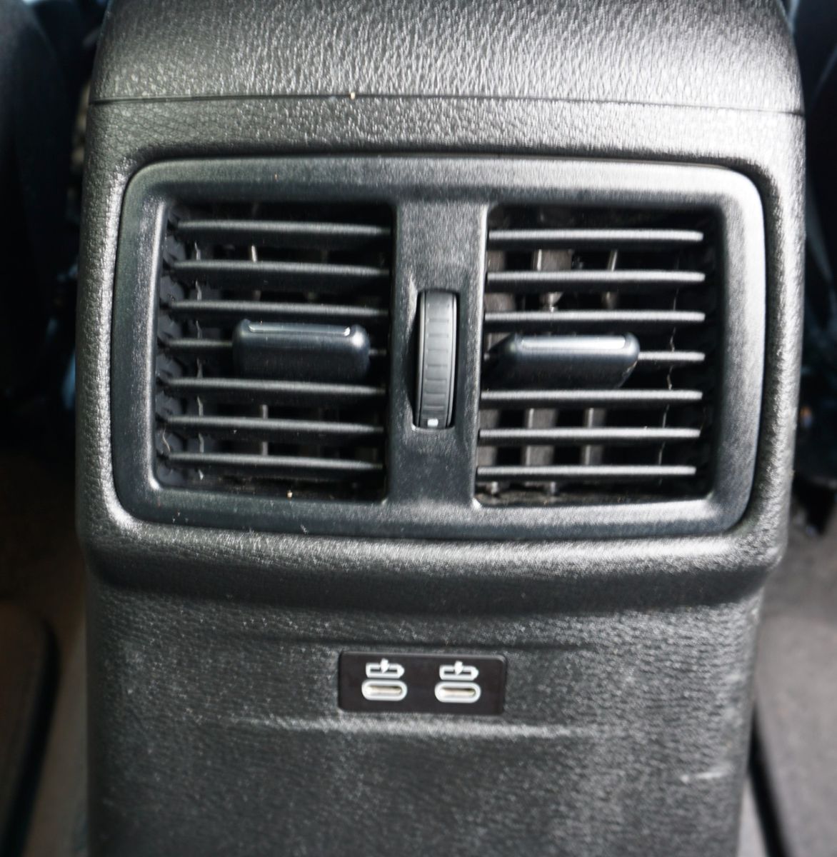Fahrzeugabbildung BMW X1 sDrive 20 i M Sport,LED,Kamera,AHK, 8 fach be