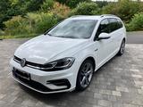 Volkswagen R-Line Optik  Golf 1.5 TSI Variant  Highline