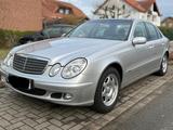 Mercedes-Benz E 200 Kompressor - Mercedes-Benz E 200 aus 2005: Kompressor