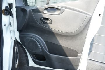Renault Trafic - 9