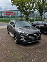 Hyundai Tucson - Hyundai TUCSON in Düsseldorf