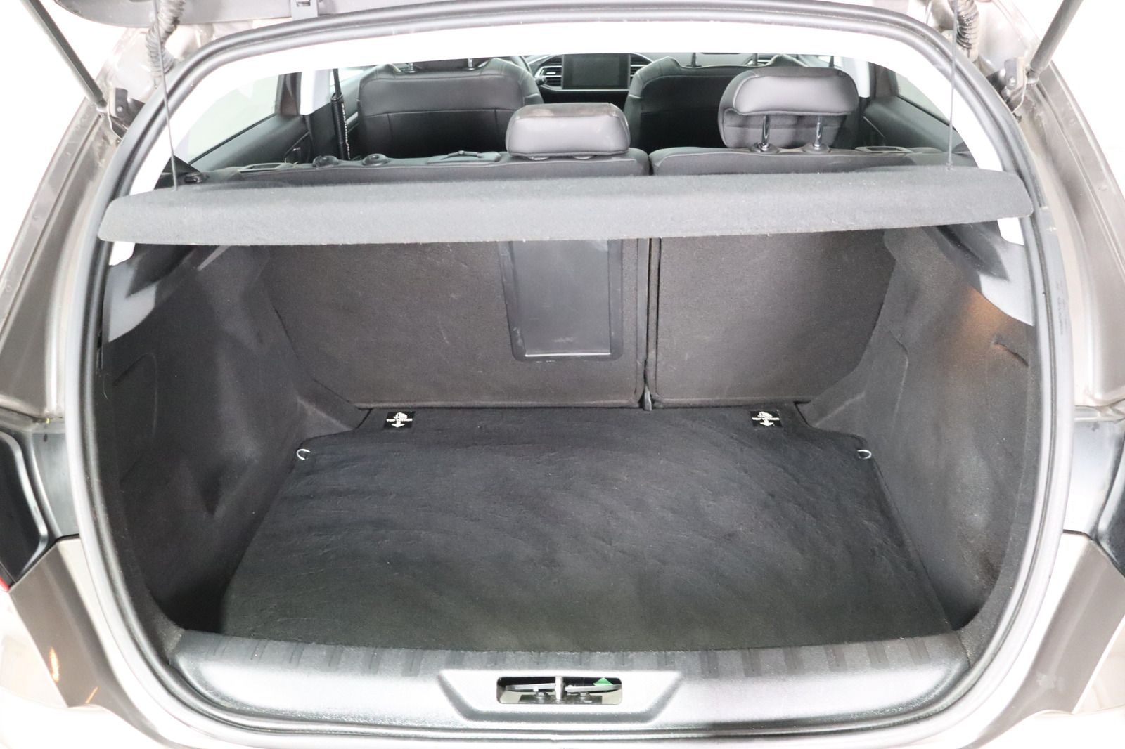 Fahrzeugabbildung Peugeot 308 Active * LED * Navi * Massage