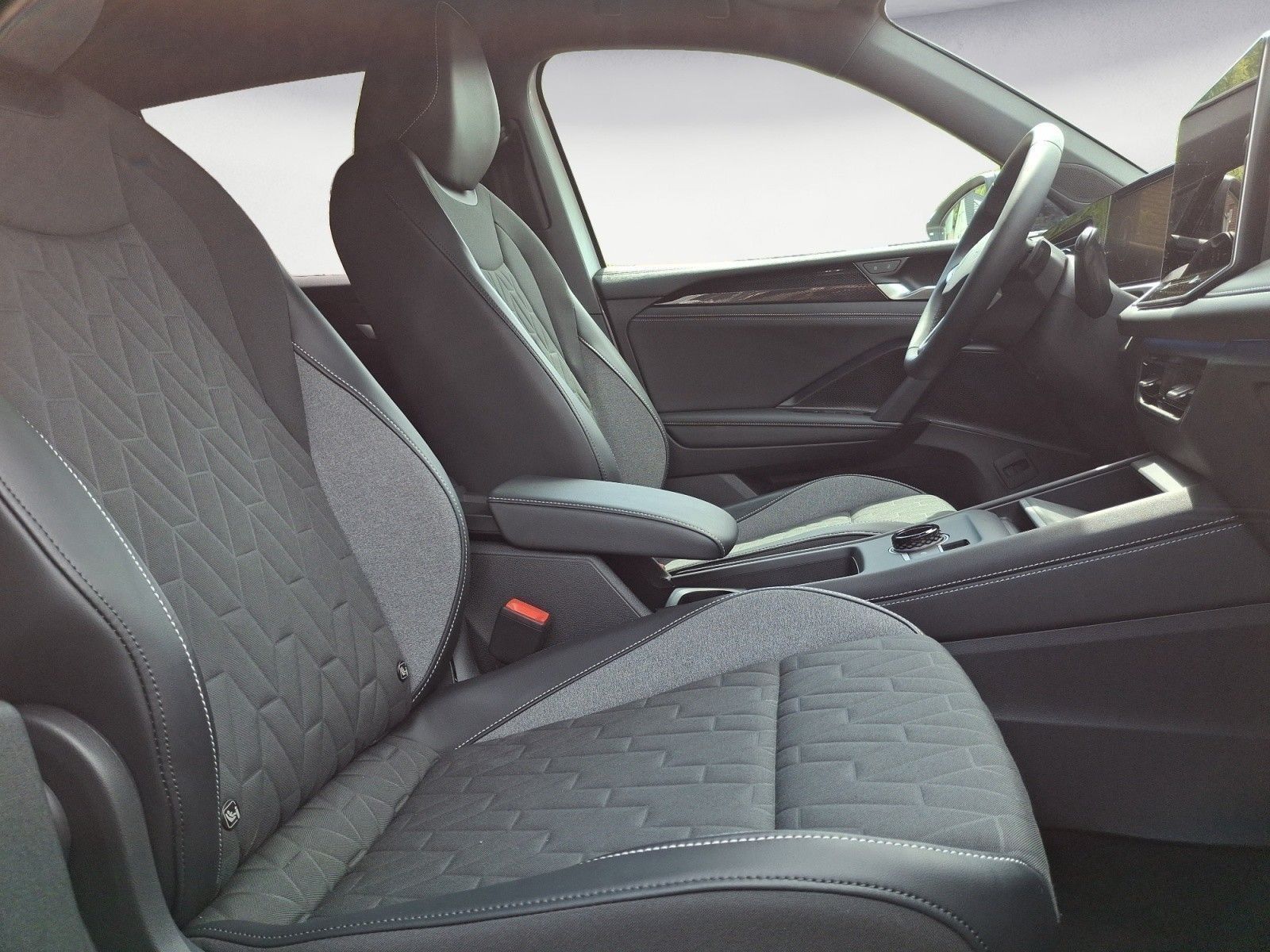 Volkswagen Tiguan - Bild 9
