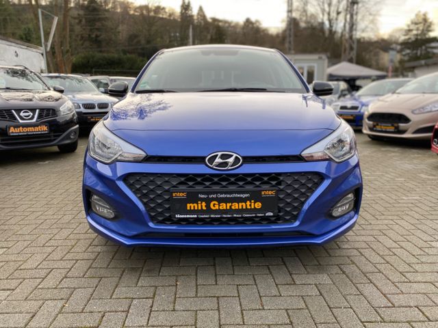 Hyundai i20 YES!/ Kamera/PDC/USB/CarPlay/Garantie