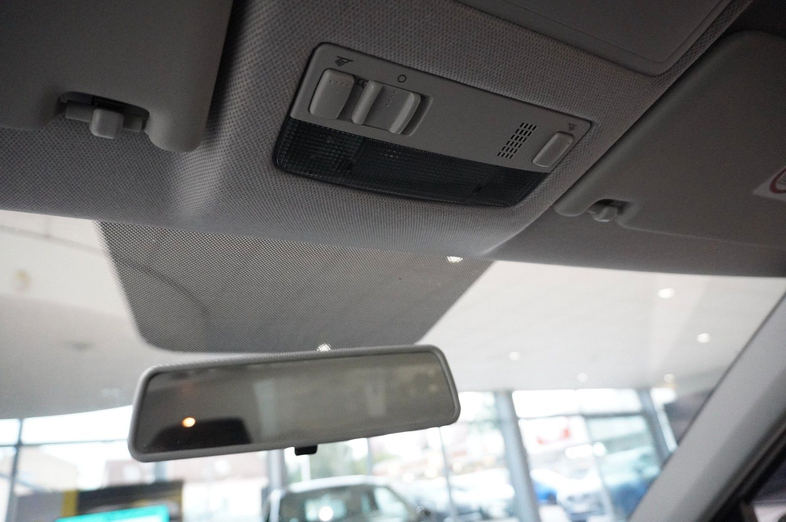 Fahrzeugabbildung SKODA Fabia 1.0 ACTIVE 5-TÜR LED/KLIMA/USB/NEBEL/BT