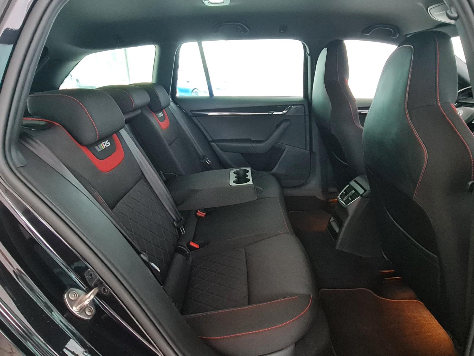 Skoda Octavia Combi RS, unfallfrei, Navi, Kamera, LED