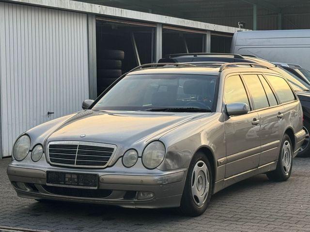 Mercedes-Benz E 220 CDI T CLASSIC Automatik Klima SD SHZ