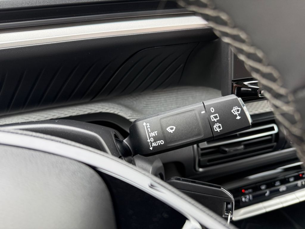Fahrzeugabbildung Citroën C3 Hybrid 110 ë-DCS6 MAX