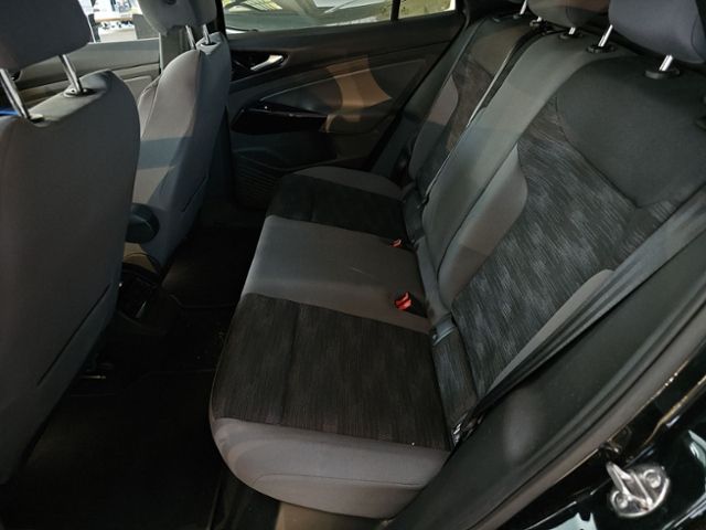 Fahrzeugabbildung Volkswagen ID.4 Pro Performance Batterie 77kWh PANO AHK LED