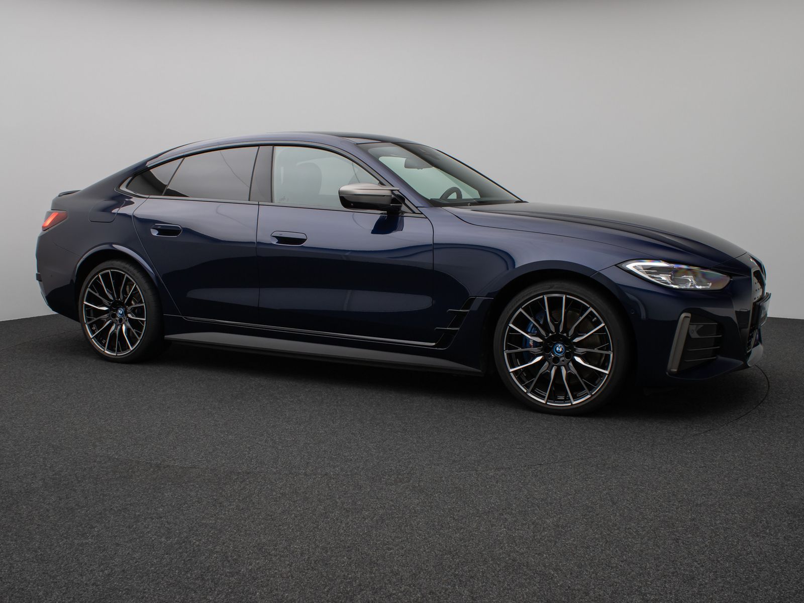 Fahrzeugabbildung BMW i4 M50 Gran Coupé 360°DAB HUD H/K Glasdach 20Zol