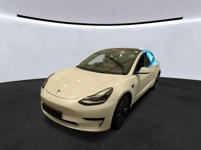 TESLA Model 3 Basis RWD