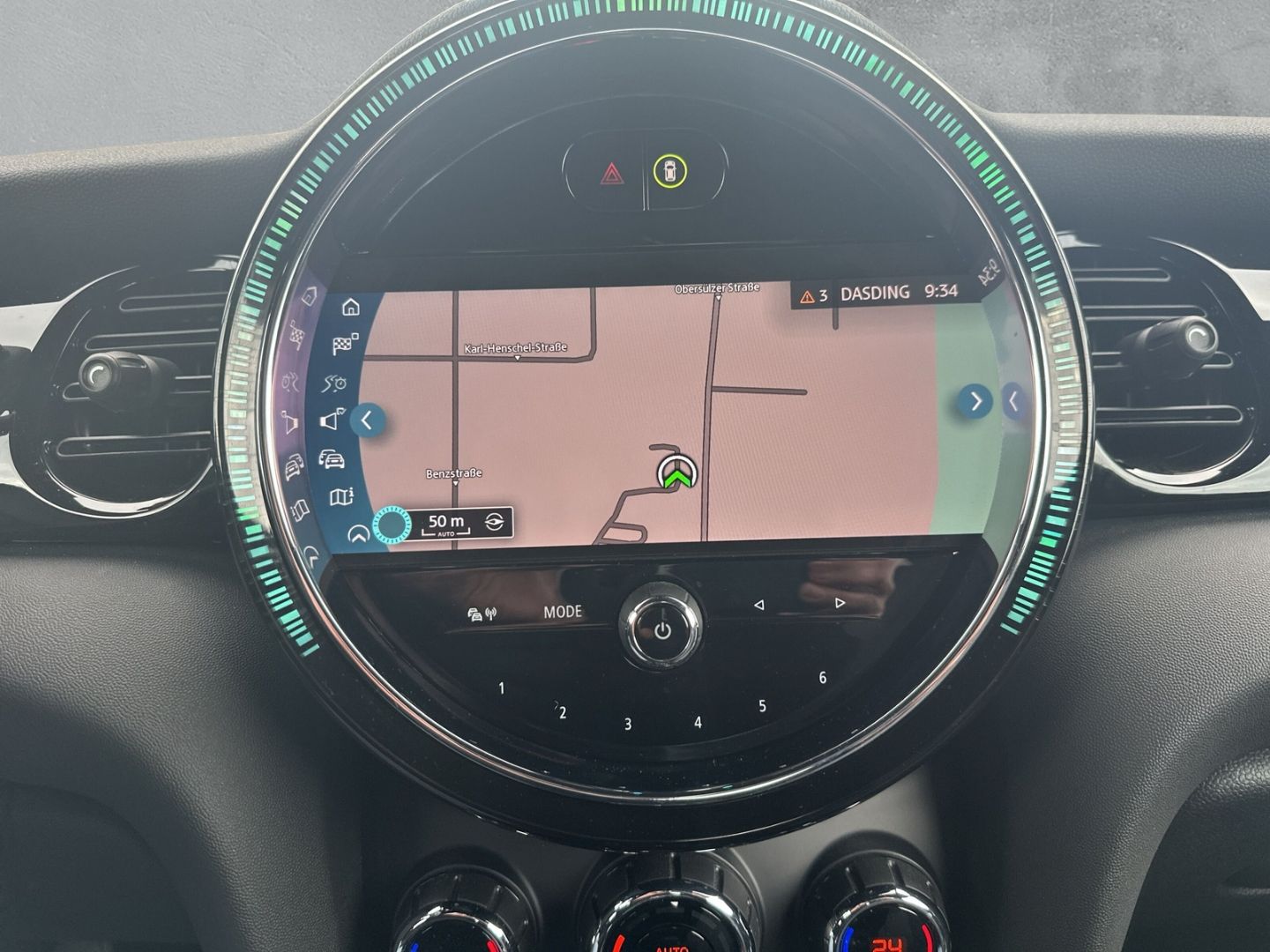 Fahrzeugabbildung MINI One Cabrio Cooper Classic Trim El. Verdeck LED M