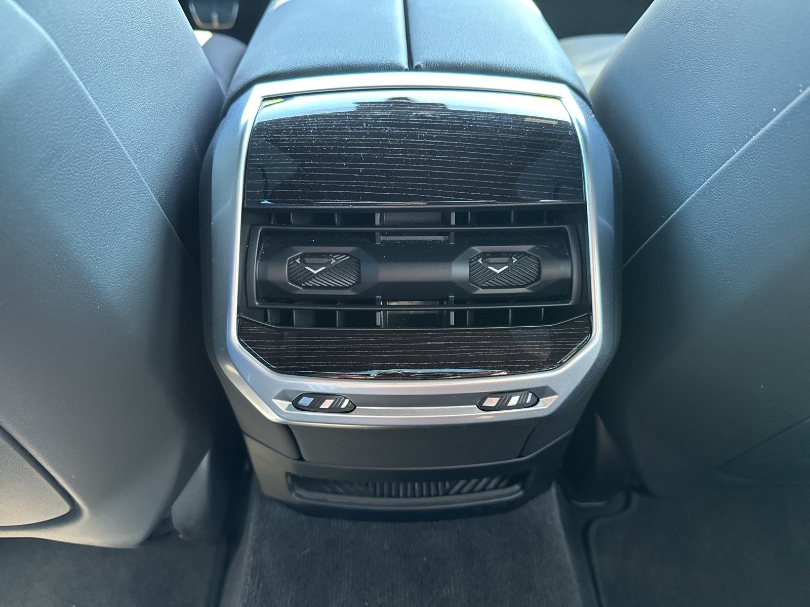 BMW 740 - Bild 16