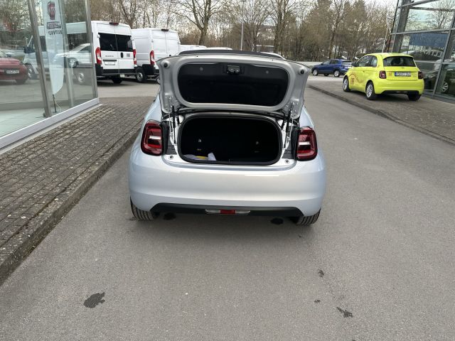 500e Cabrio 42kWh Style PAKET Klima Navi