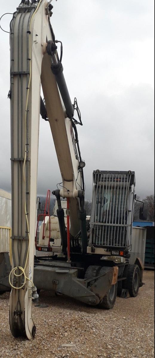 Terex TM 230 Umschlagbagger