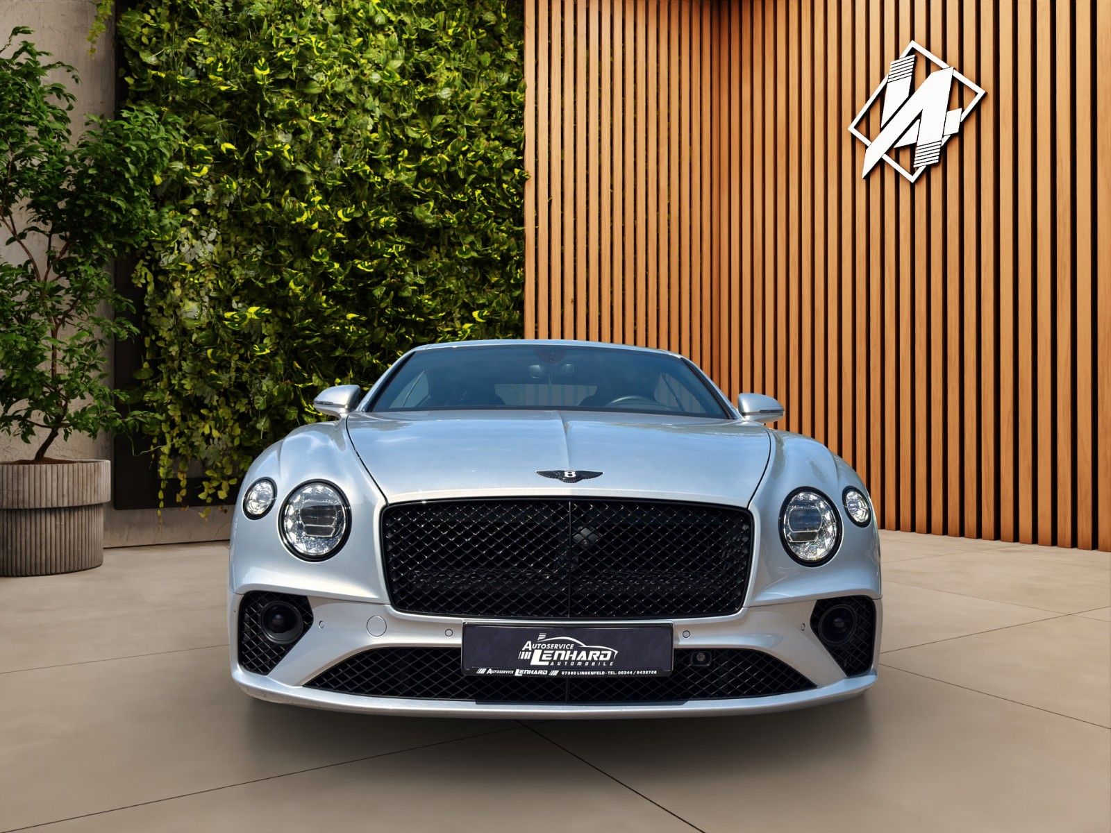 Fahrzeugabbildung Bentley 4.0*V8*Mulliner*Blackline*22"*HuD*ACC*Night Vis*