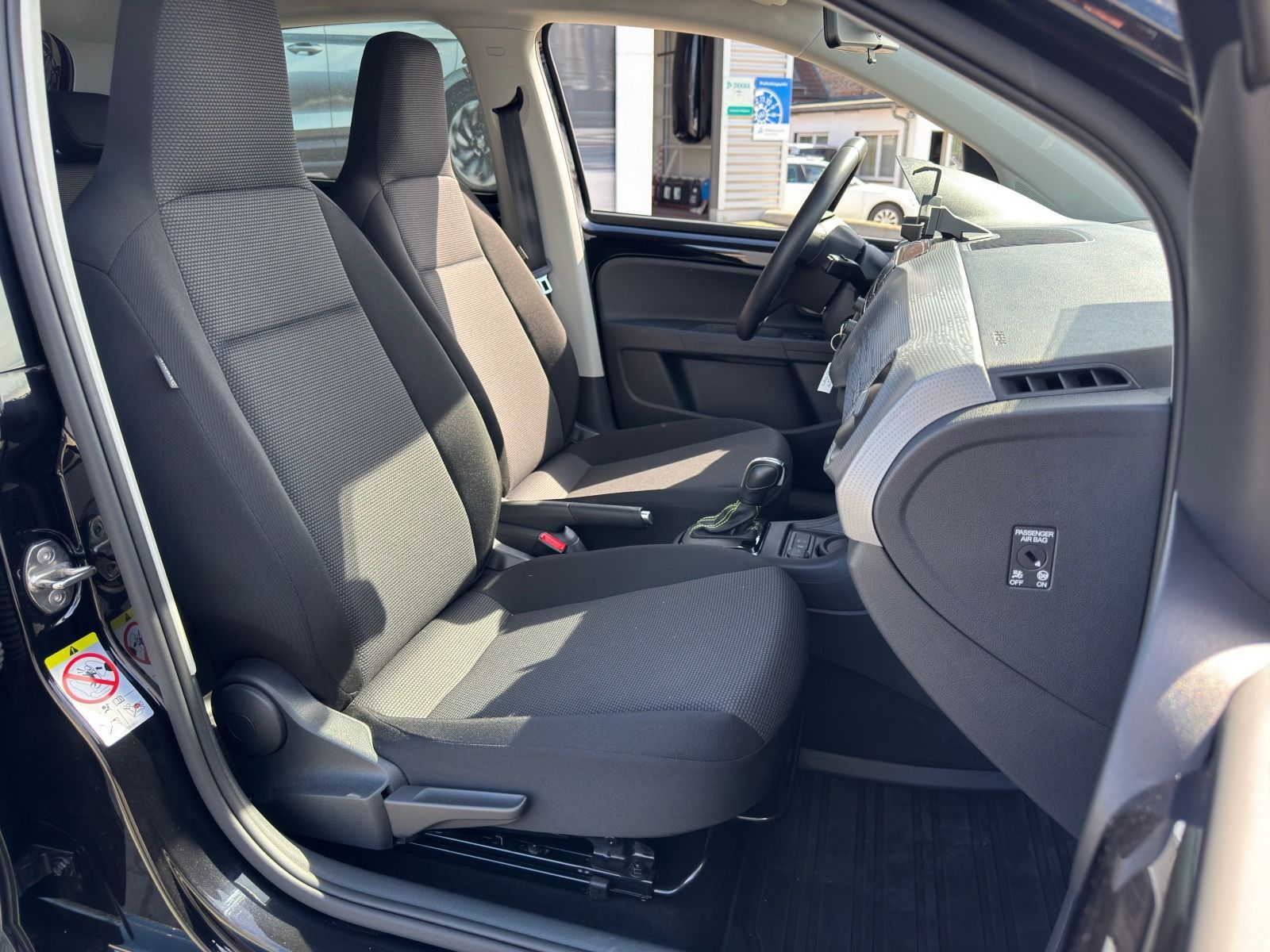 Fahrzeugabbildung SKODA Citigo e iV Style*PDC*SHZ*GRA*CCS*Allwetter