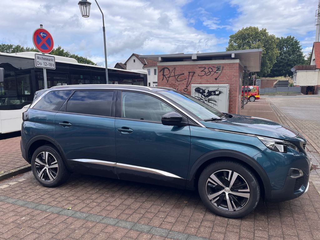 Image of Peugeot 5008