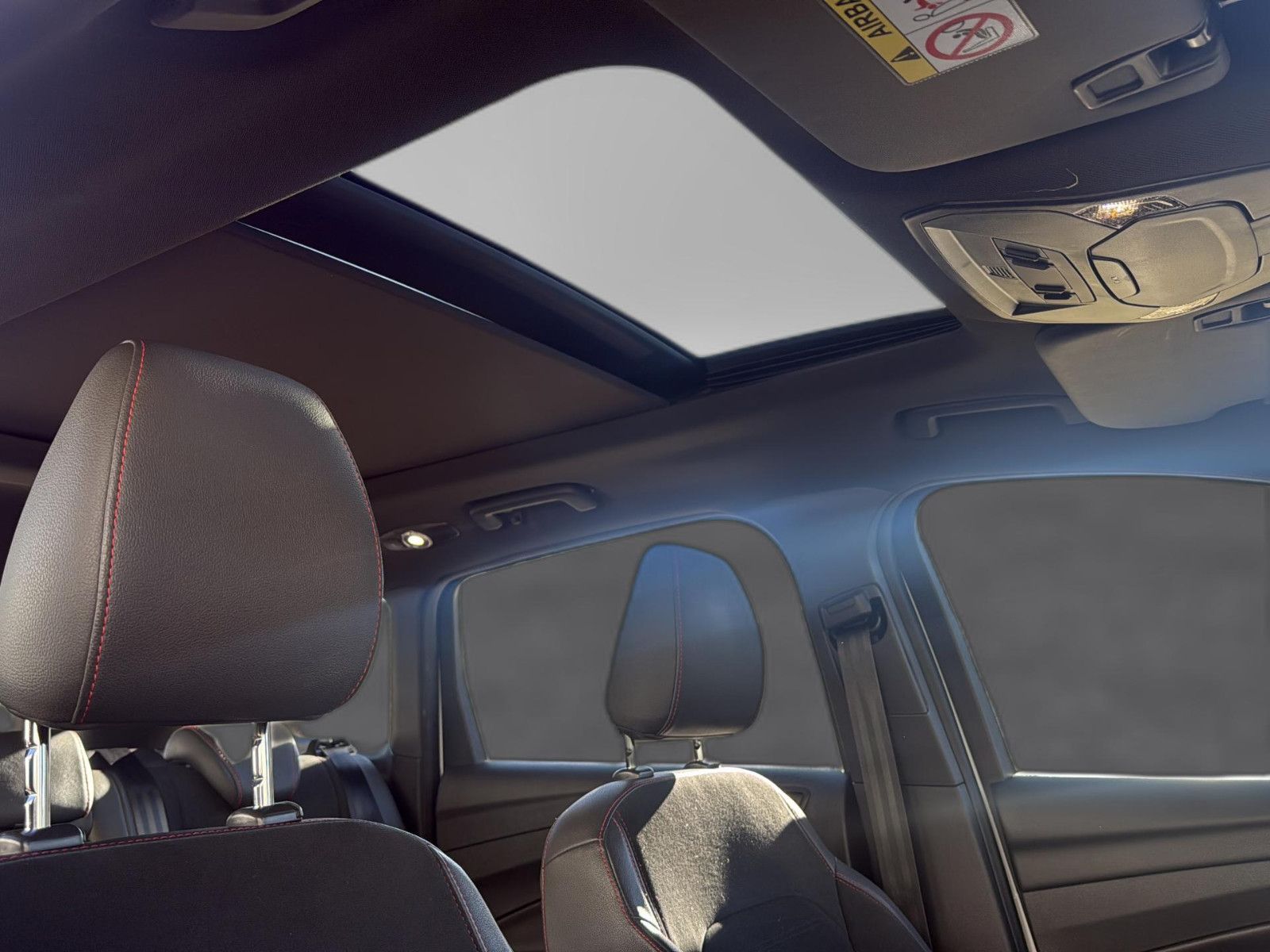 Fahrzeugabbildung Ford Kuga ST-Line/ AHK/ 1. Hand/