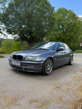 BMW 330i - E46 - rostfrei und Top Ausstattung  - BMW 330 Limousine E46 330i mit Benzin-Antrieb
