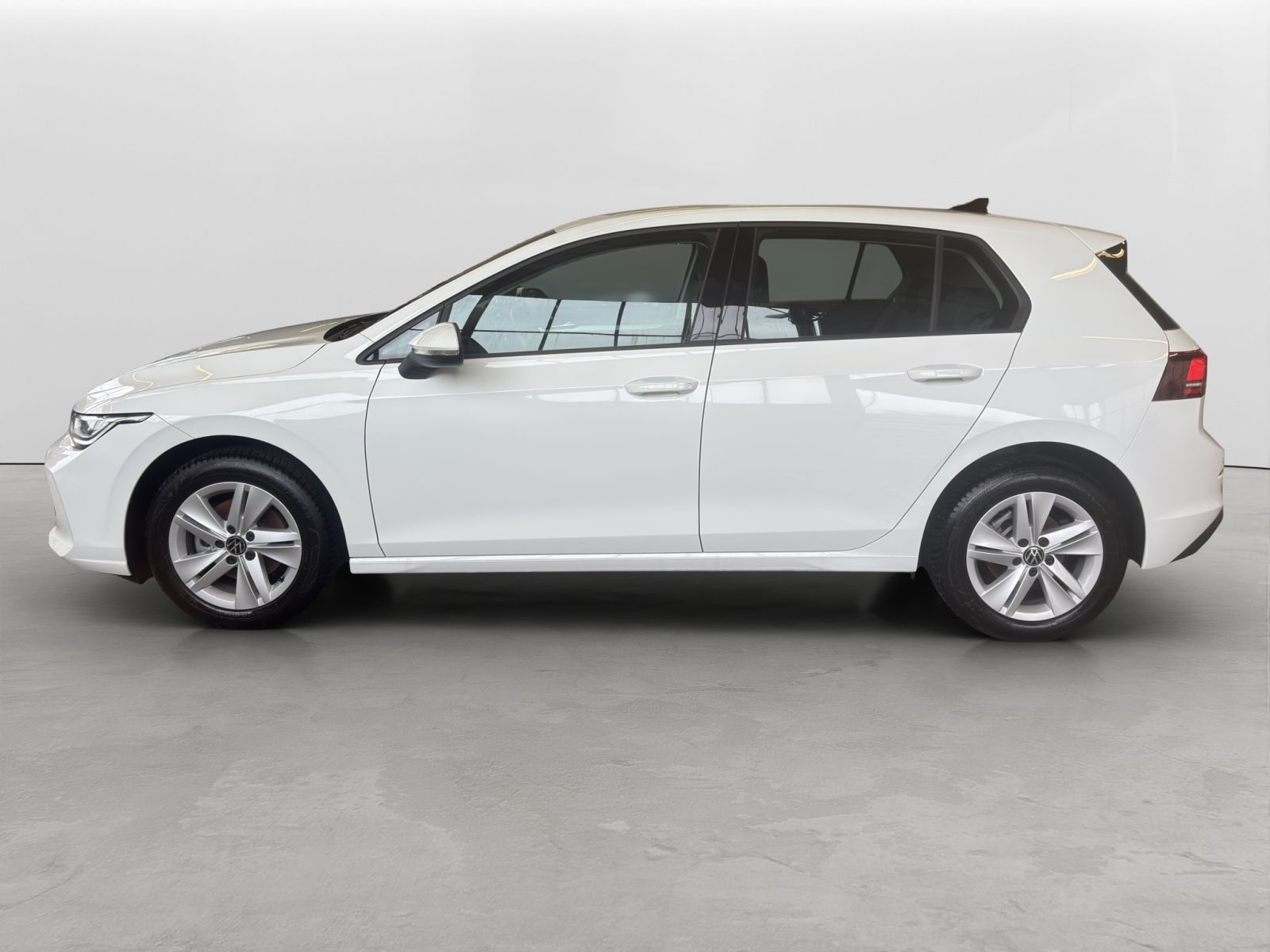 Volkswagen Golf VIII 1.5 TSI Life Kamera LED Navi 3J. Ga foto 3