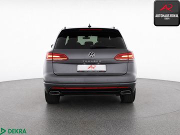 Volkswagen Touareg - 4
