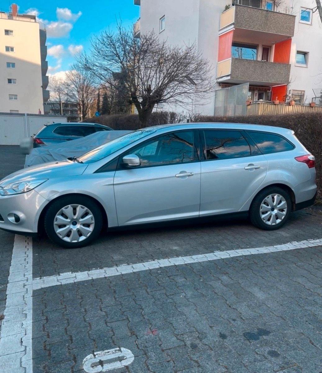 Ford Focus 2013 — engine