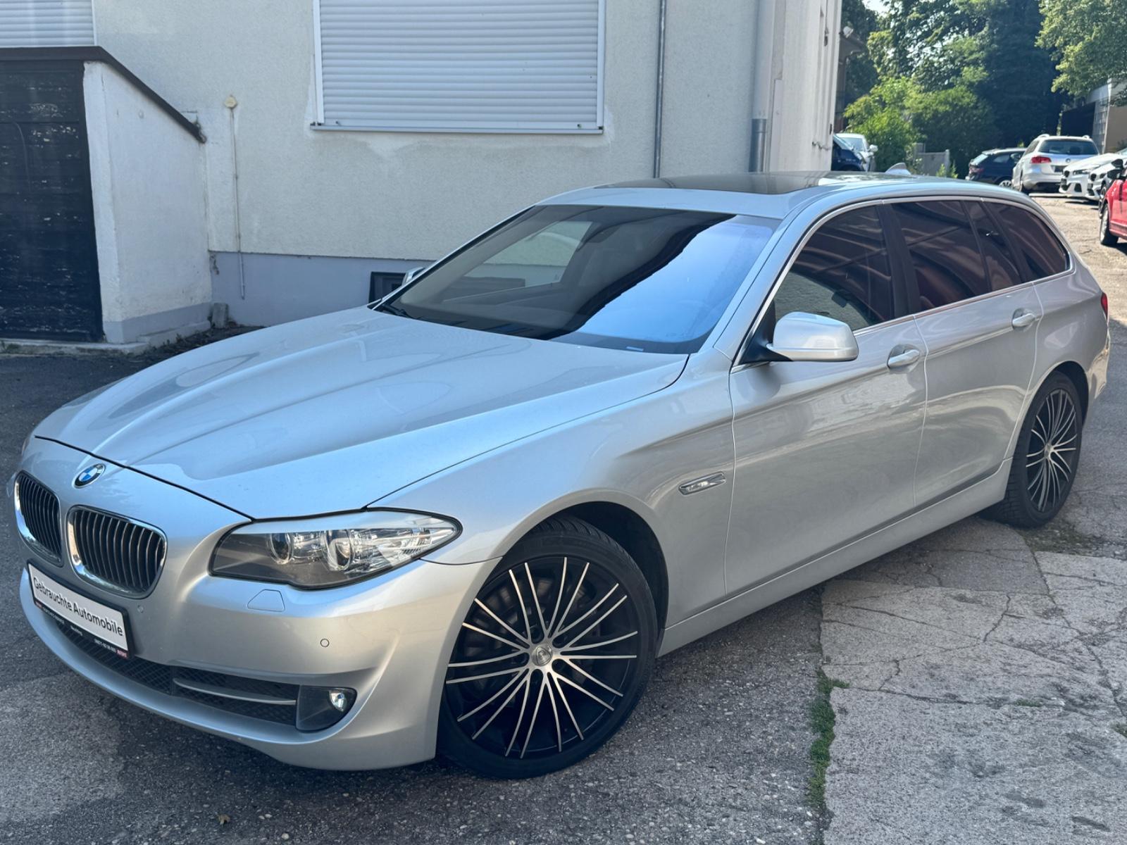 BMW 528 i Touring ° Aut. ° Navi ° Panorama