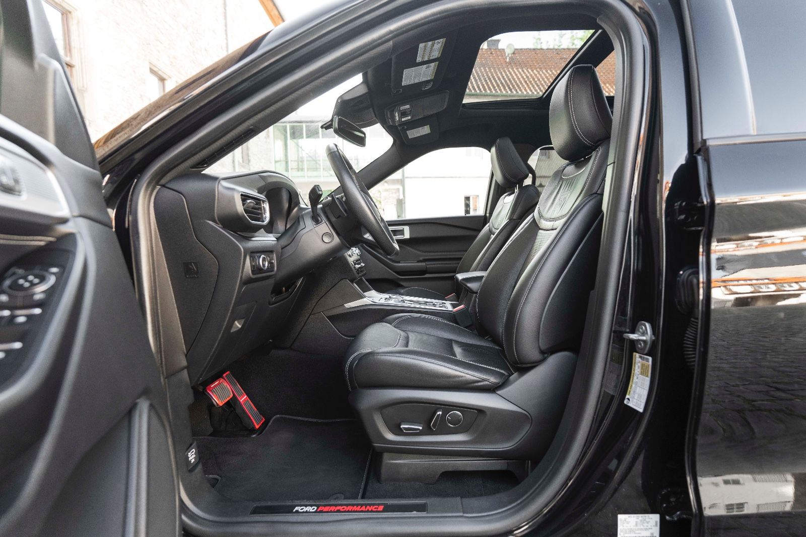 Fahrzeugabbildung Ford Explorer ST 4X4 ACC AHK NAV B&O 360° TOTW PANO