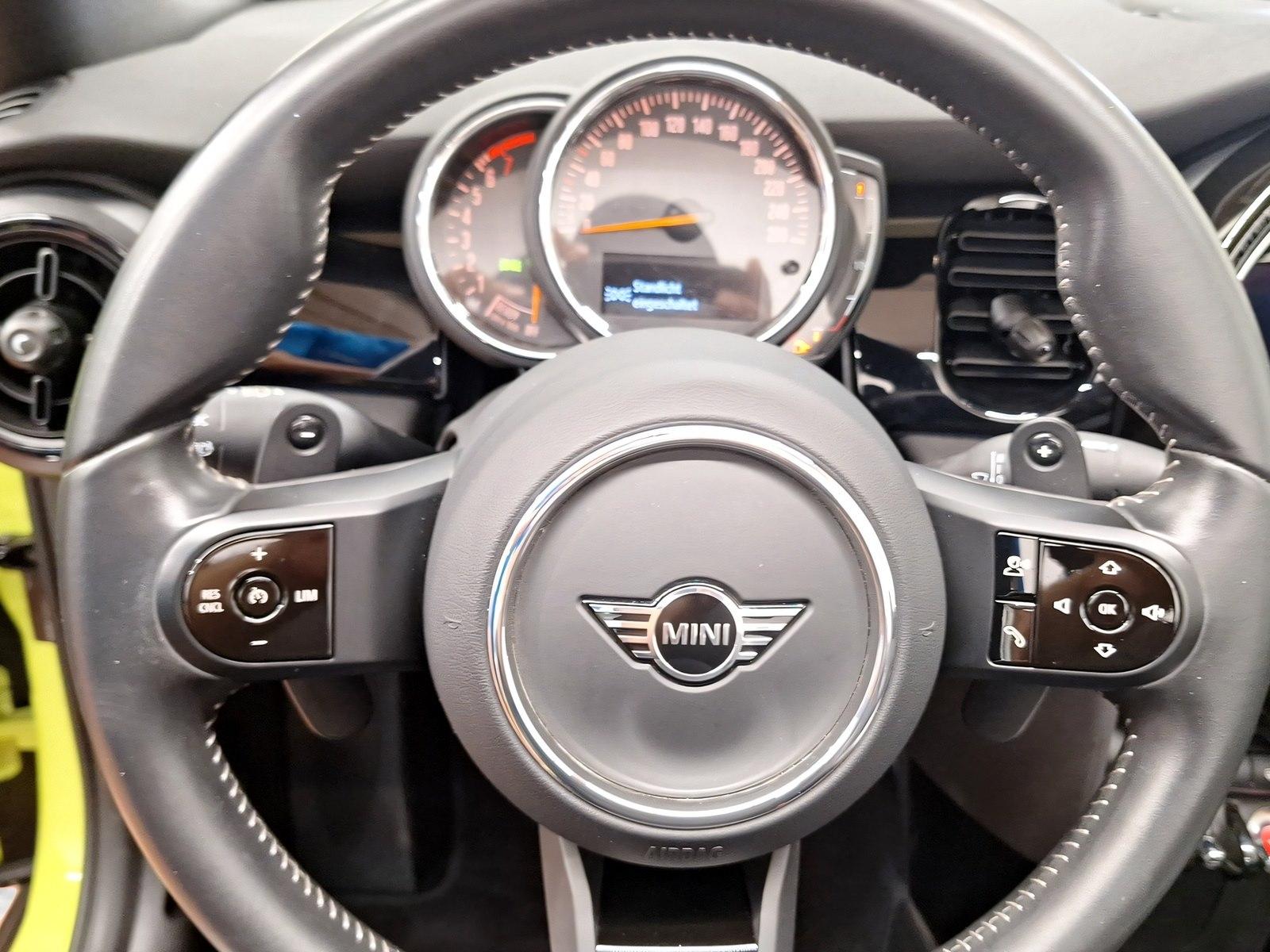 MINI Cooper S Cabrio Navi PDC Driv.Assist Sportsitze