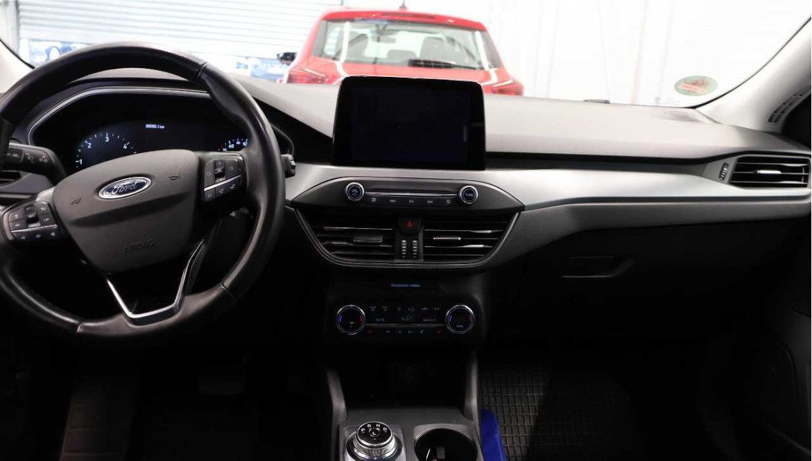 Fahrzeugabbildung Ford Focus Tur 1.5d AT8 C&C LED/ACC/NAVI/SHZ/DAB/RFK