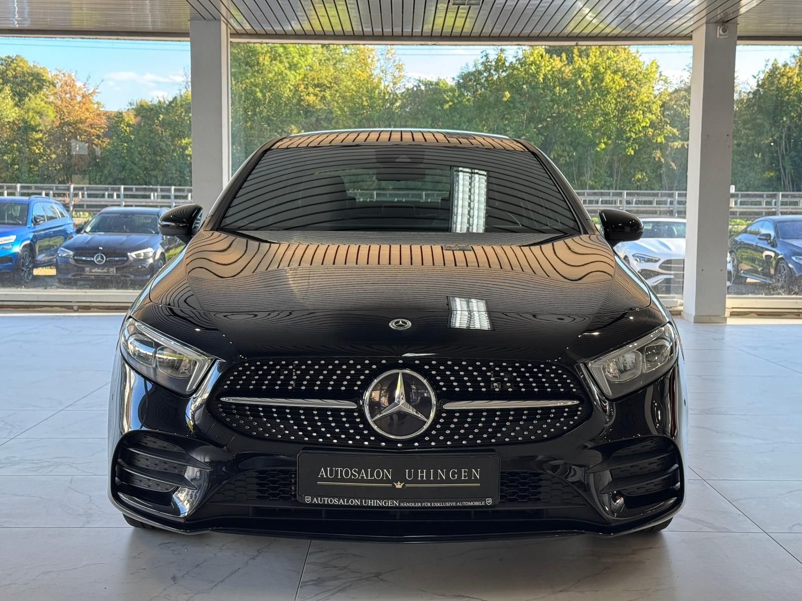 Mercedes-Benz A 250 e Limo 3x AMG SPORT MBUX WIDE PANO KAM LED foto 2