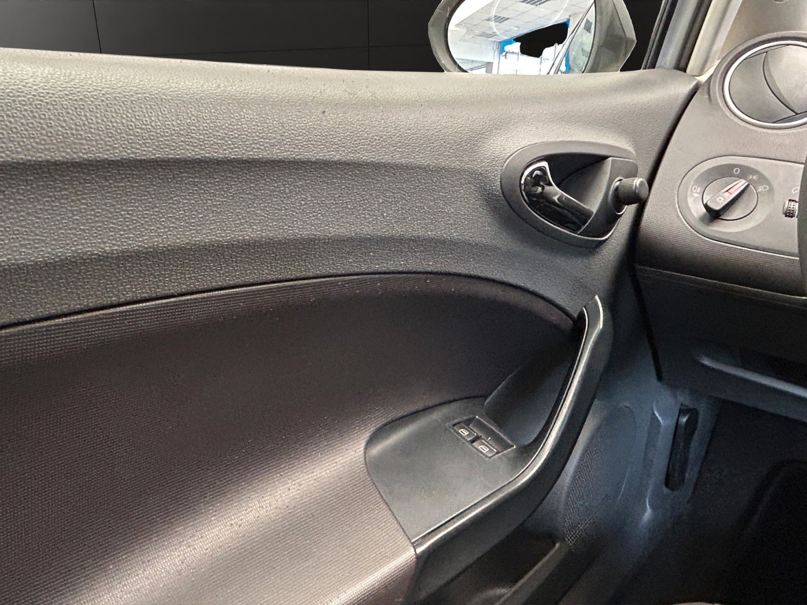 Fahrzeugabbildung SEAT Ibiza Lim. Reference/Klima/ TÜV Neu /