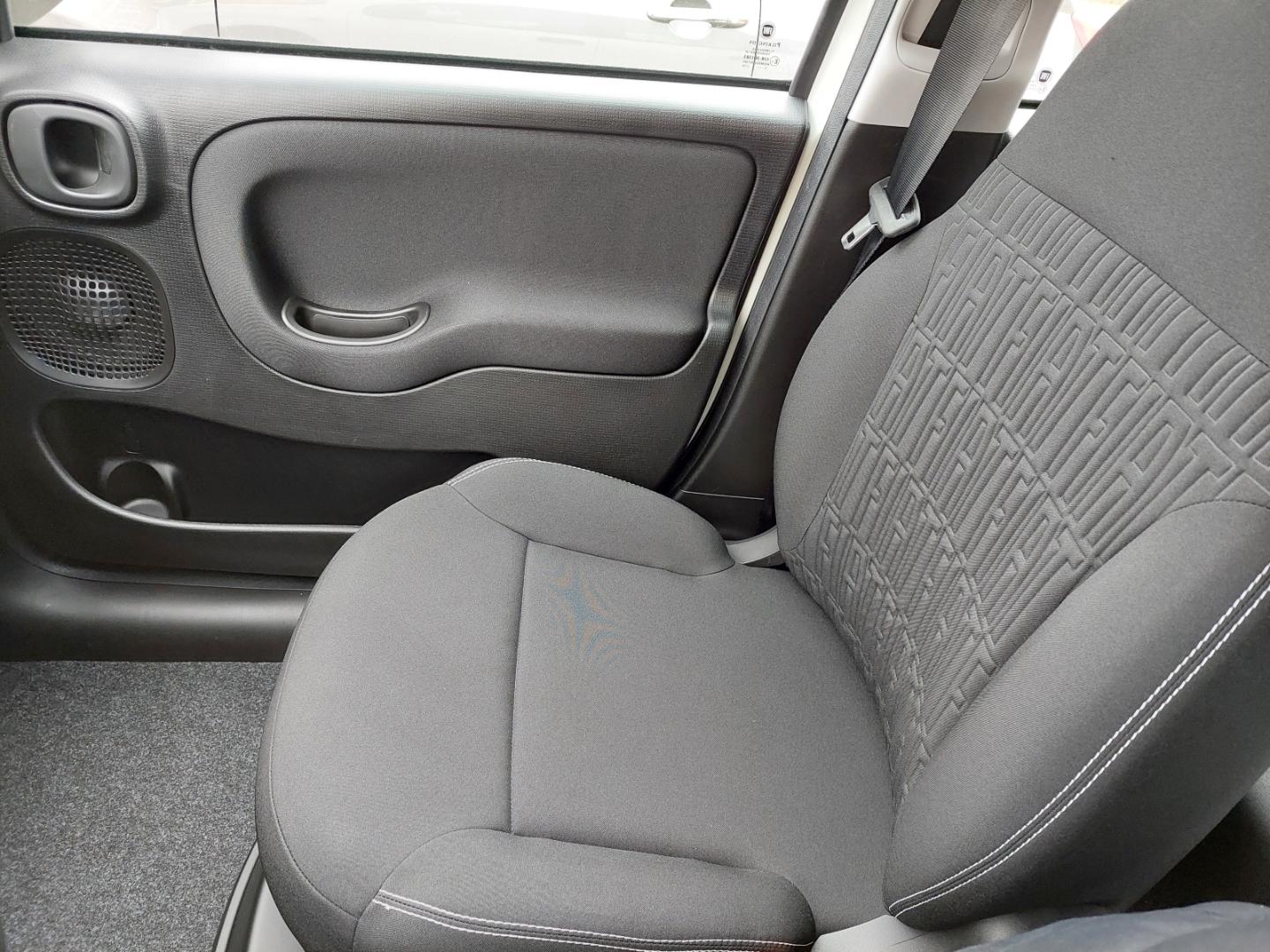 Fiat Panda 1.0 Pandina DAB Spurhalteass. Verkehrszeic