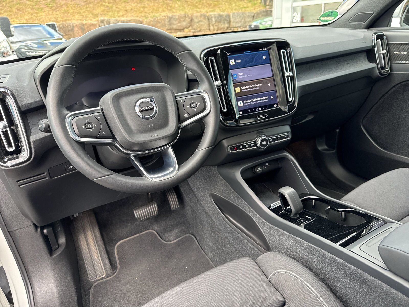 Fahrzeugabbildung Volvo C40  Ultimate Recharge Pure Electric #AWD