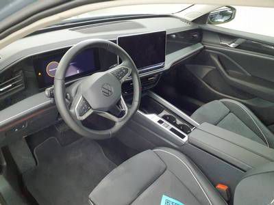 Volkswagen Passat - Bild 3